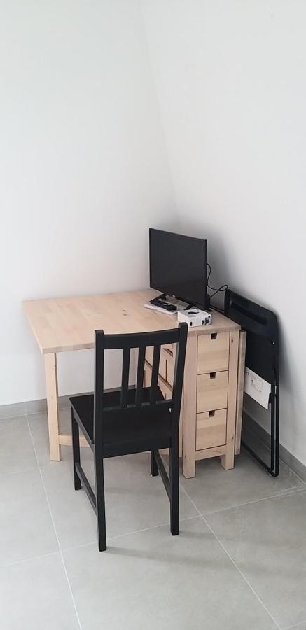 Equipee 1 Piece Proche Paris Apartment อาร์ฌ็องเตย ภายนอก รูปภาพ